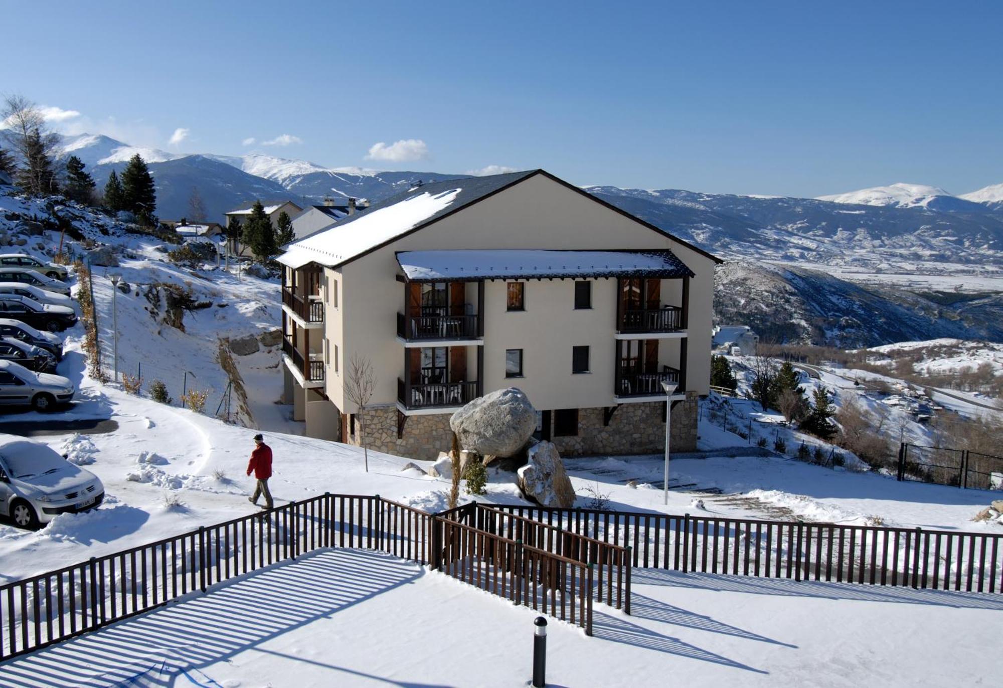 Residence Odalys Mille Soleils Font-Romeu-Odeillo-Via Екстер'єр фото