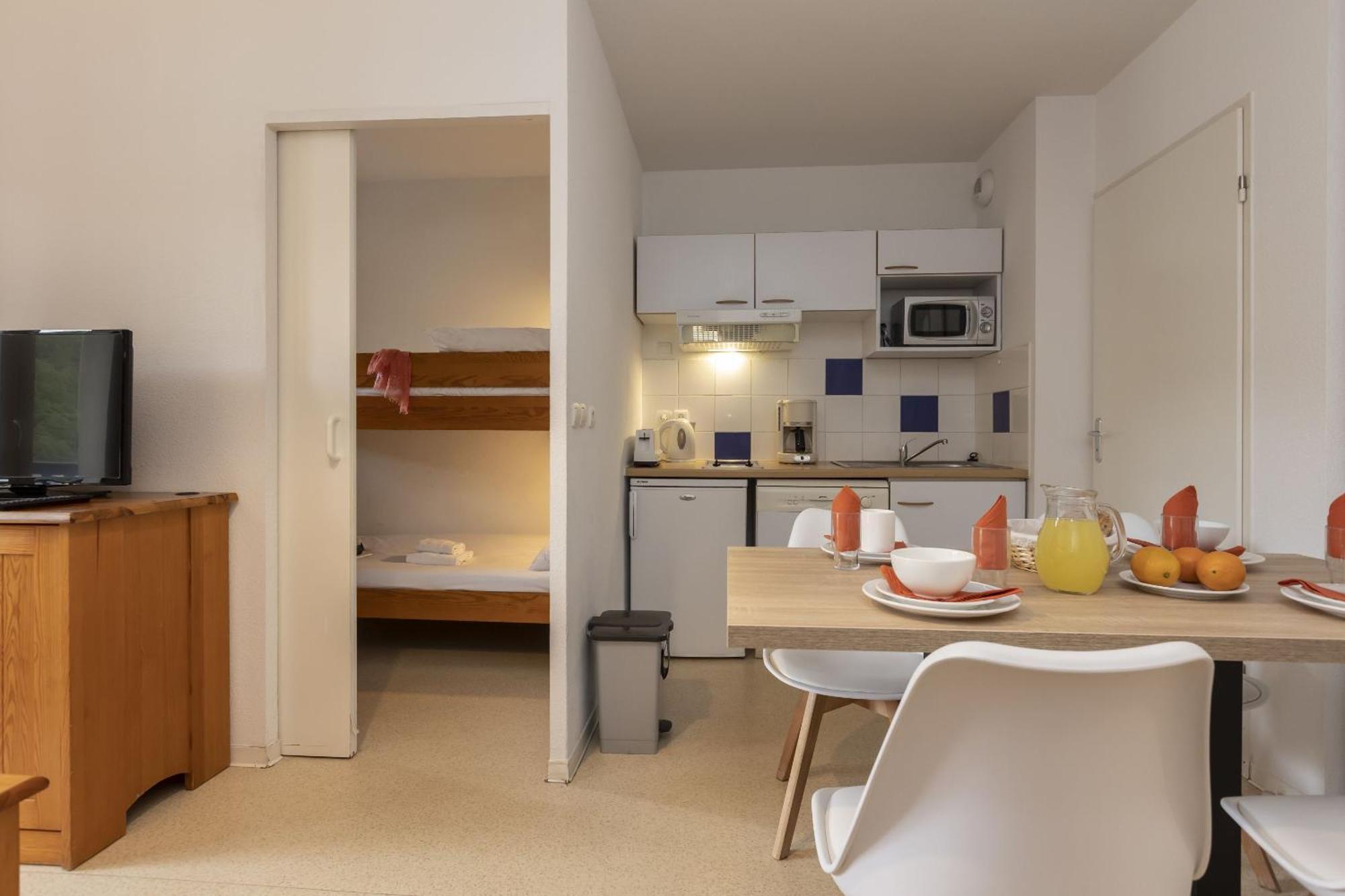 Residence Odalys Mille Soleils Font-Romeu-Odeillo-Via Екстер'єр фото