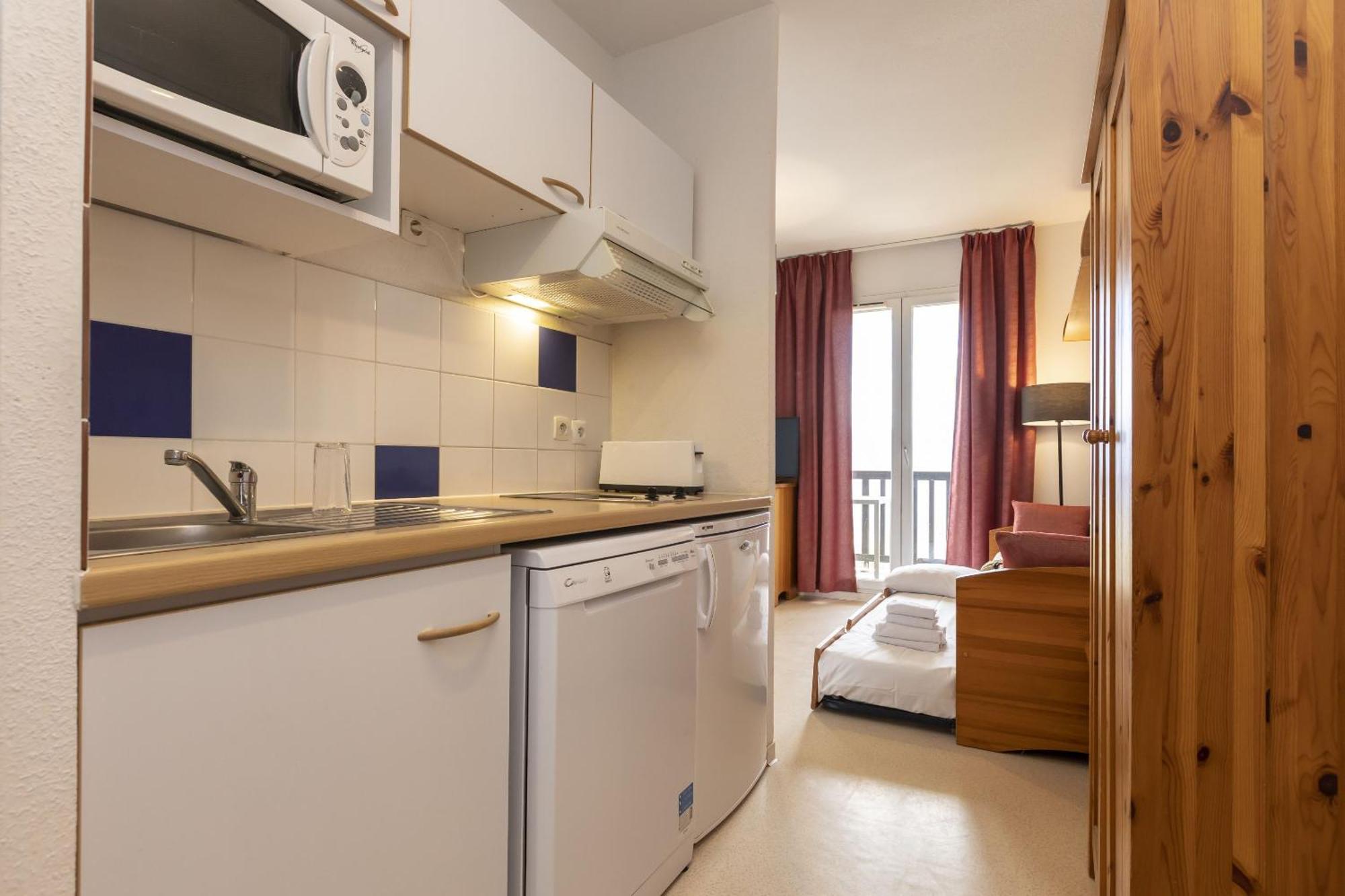 Residence Odalys Mille Soleils Font-Romeu-Odeillo-Via Екстер'єр фото